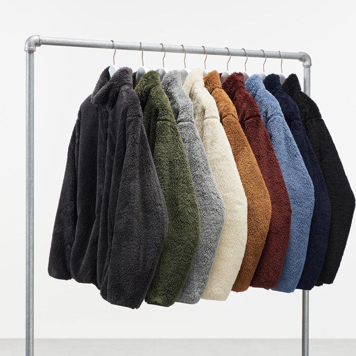 white uniqlo fluffy fleece zipped mens jackets