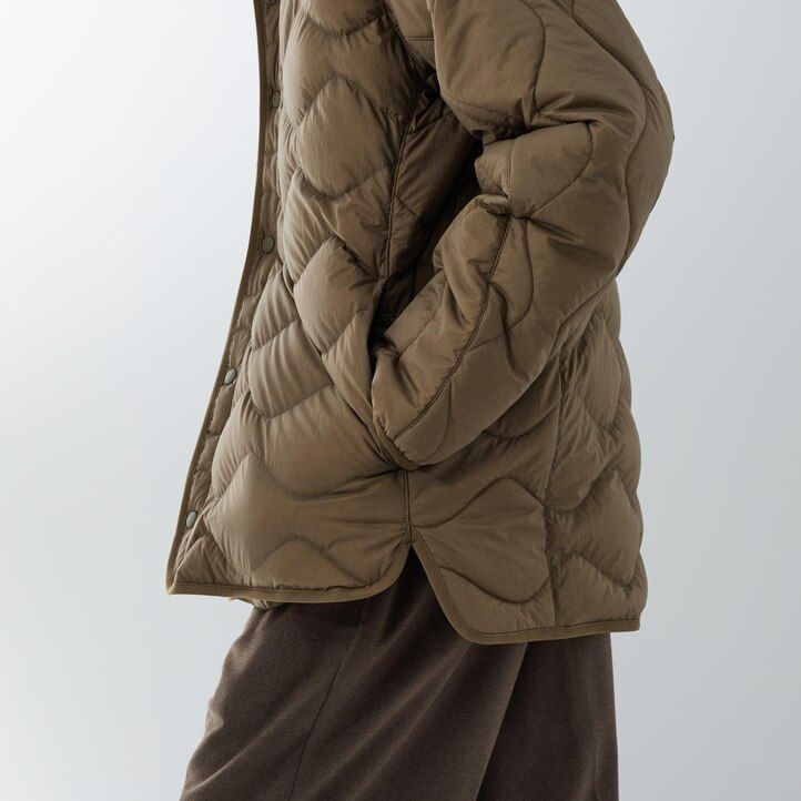 black mens uniqlo recycled hybrid down jackets