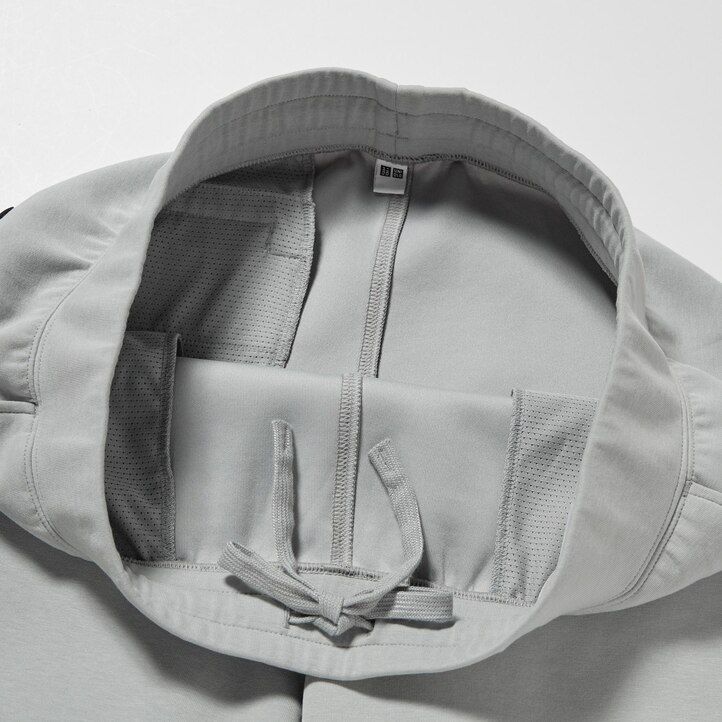 light grey mens uniqlo dry stretch joggers