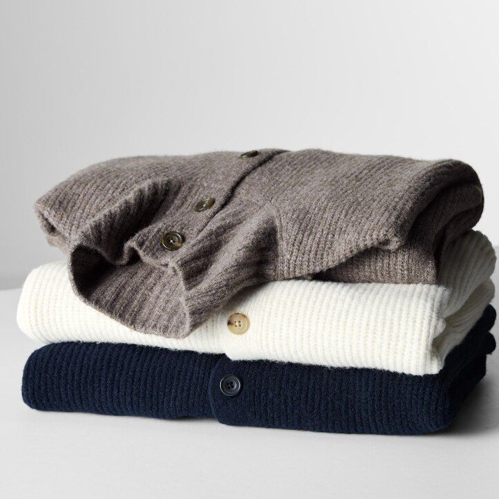 brown uniqlo souffle yarn low gauge grandad collar mens jumpers
