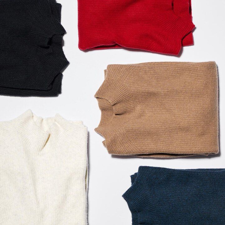 mens uniqlo 3d knit seamless souffle yarn mock neck jumpers brown