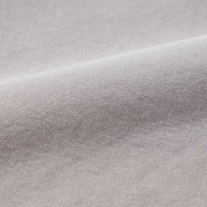 white mens uniqlo regular fit oxford shirts