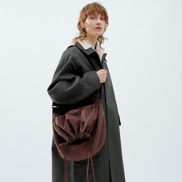 uniqlo drawstring bag womens bags black