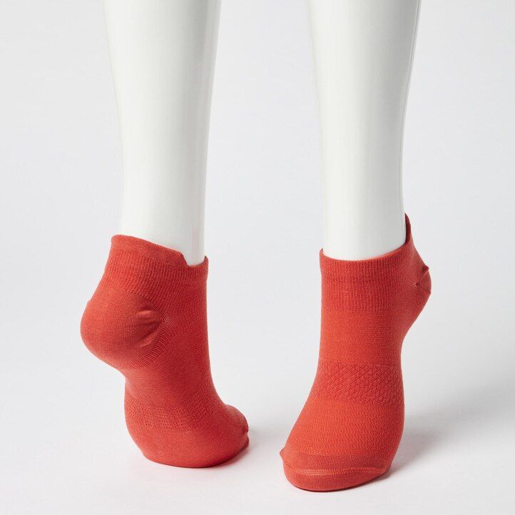 uniqlo sports three pairs womens socks black