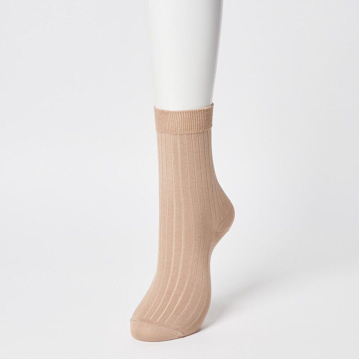 white uniqlo ribbed three pairs womens socks