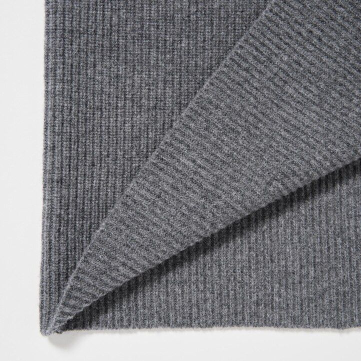 uniqlo boat neck sleeved knitted womens dress black