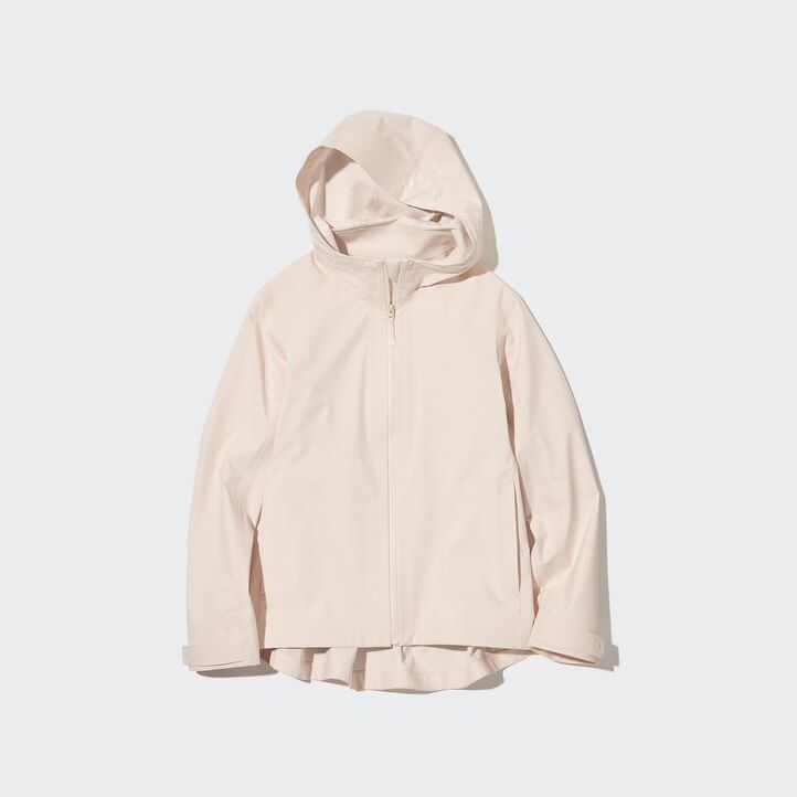 beige womens uniqlo blocktech jackets
