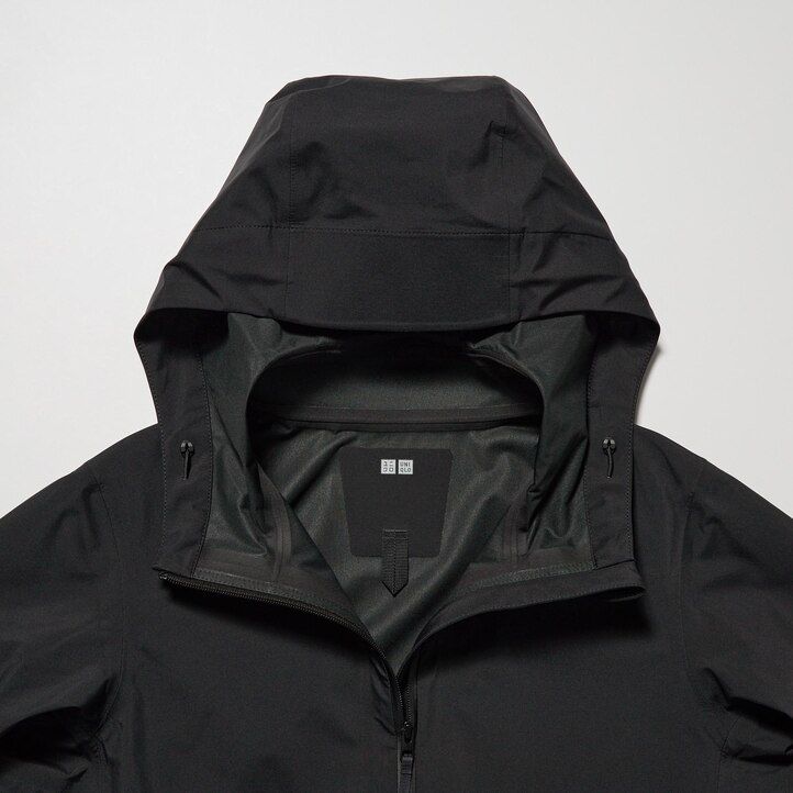 beige uniqlo blocktech womens jackets