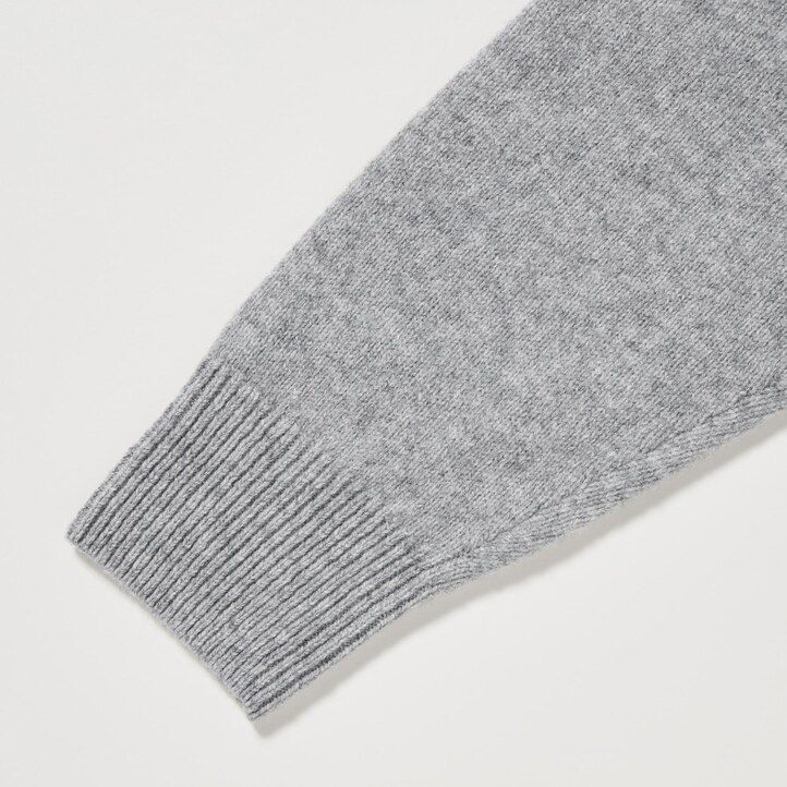 womens uniqlo premium lambswool argyle crew neck jumpers light grey
