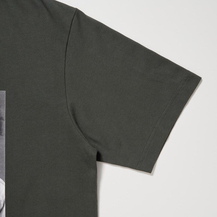 uniqlo peace for all graphic jean michel basquiat and christopher makos womens t shirts dark grey